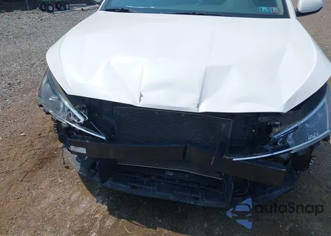 2019 Hyundai Elantra Se z USA, uszkodzony, nr VIN 5NPD74LF1KH490037
